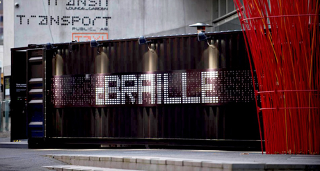 cBraille-Exterior