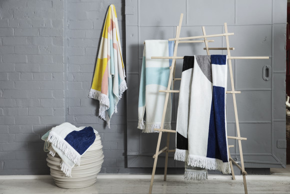 TheBigDesignMarket-Kate&Kate–TheGreatEscape
